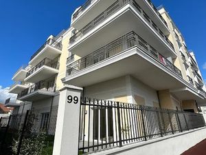 Location parking à Le Blanc-Mesnil (93150)  100 €
