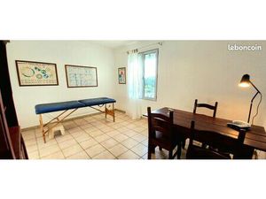 Beau local professionnel idéal thérapeute  profession libérale vide ou meublé