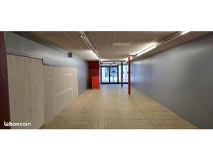 Local à louer de 70 m2