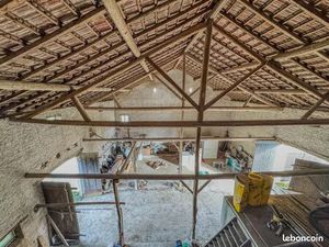 Grange 1 pièce 308 m²