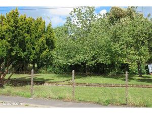 Belle maison de caractère avec magnifique terrain + terrain constructible