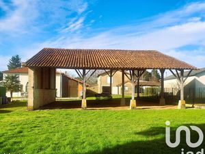 Grange 2 pièces 150 m²