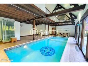 Maison 5 pièces 291 m²