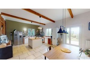 Maison 5 pièces 197 m²