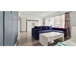 Dpt Paris (75)  à louer PARIS 15EME ARRONDISSEMENT appartement meublé T2 de 47 m²