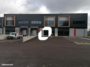 Local bureaux 5 529 m²