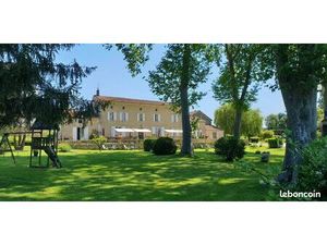 Château 17 pièces 580 m²