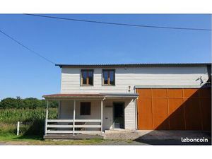 Local à usage professionnel/artisanal et bureaux avec cuisine équipée et salle d’eau de 35