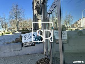 Local commercial 153 m²