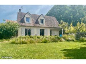 Village recherché - Maison de 1984 repensée et rénovée en 2021