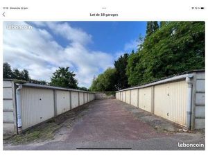 Loue garage dans cours sécurisé