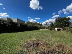 Vente terrain 1500 m² à Mallemort (13370)  260 000 €