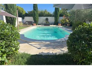 Vente villa 4 pièces 101 m² à Mollégès (13940)  499 000 €