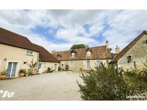 Maison 15 pièces 357 m²