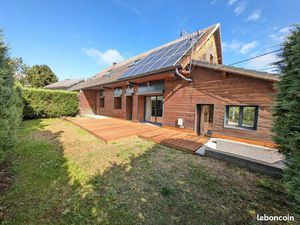 Maison 5 pièces 140 m²