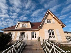 Maison 6 pièces 155 m²