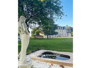 Château à rénover à Chazemais