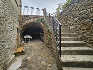 Vente maison 4 pièces 113 m² à Saint-Paul-le-Jeune (07460)  150 000 €