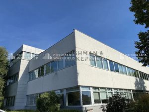 Bureaux 619 m² (Div. 91 m²) à vendre (ENTZHEIM 67960)