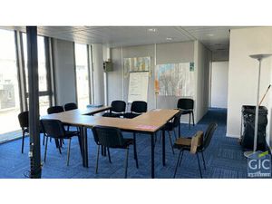 Location Local Professionnel 60m²