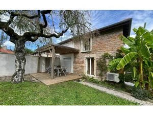 Location maison  77 m² T-3 à Mâcon  1 000 €