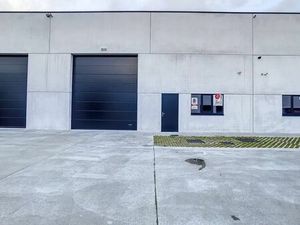 Unité PME d'environ 220 m² à vendre à Beveren-Leie