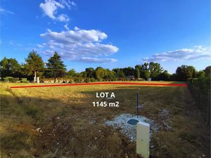 Vente terrain 1145 m² à Saint-Georges-Antignac (17240)  30 000 €