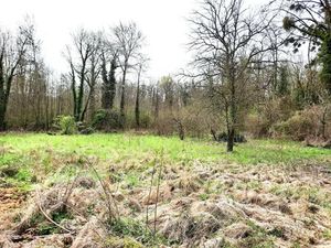 Vente terrain à batir 1700 m² à Soissons (02200)  29 900 €