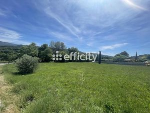 Vente terrain 800 m² à Saignon (84400)  127 000 €