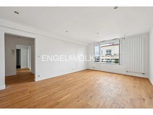 Location appartement 3 pièces 63 m² à Suresnes (92150)  1 950 €