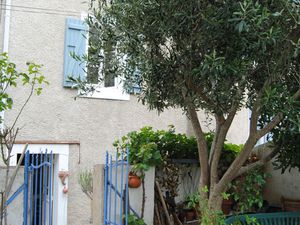 Coquette maison de village au calme - 10 minutes de Bram et