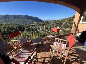 Maison avec terrasses 4 chambres à acheter au Revest-Les-Eau