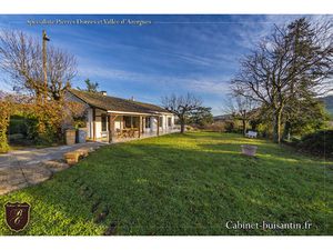 Plain-pied sur sous sol complet avec terrain 1 507 m2