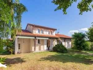 Vente maison 6 pièces 130 m² à Mirande (32300)  199 900 €