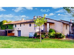 [NOUVEAUTÉ & POTENTIEL] Maison de Hameau Ancienne à Rustrel – Vue Panoramique sur la Monta