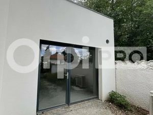 LOCAL COMMERCIAL A LOUER