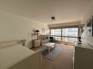 APPARTEMEN T1 MEUBLE