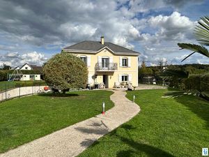 À vendre ESLETTES  Superbe maison 4 chambres  sous-sol complet  terrain 1750m²