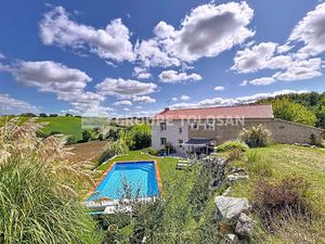 Vente maison 7 pièces 188 m² à Lavaur (81500)  470 000 €