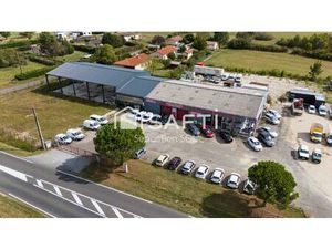 Vente commerce 10 pièces 1485 m² Caussade (82300)