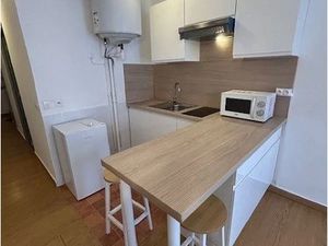 Location appartement 1 pièce 28 m² à Beziers (34500)  350 €