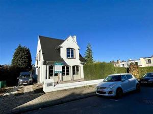 Maison 3 chambres rénovée sur un terrain de +- 500 m²