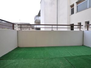 Location appartement 2 pièces 37 m² à Langoiran (33550)  698 €