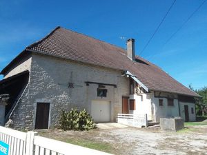 PERRIGNY SUR L OGNON MAISON ANCIENNE DE 127 M2 SUR 898 M2 DE TERRAIN
