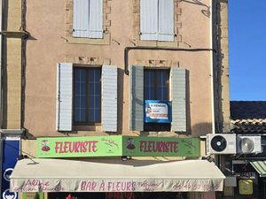 Vente commerce 114 m² Peyrolles-en-Provence (13860)