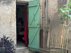 Annonce vente appartement 1 pièce de 22m2 à La motte (83920) - ParuVendu.fr ref 9927825508