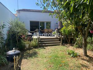 Vente maison 3 pièces 79m2 Dolus-d'Oléron 17550 - 336000 € - Surface Privée