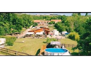 Propriété avec piscine et jardin Lorry-Mardigny (57)