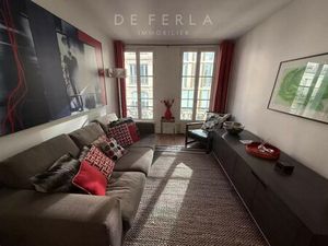 Duplex de luxe à vendre dans le quartier Triangle d'Or