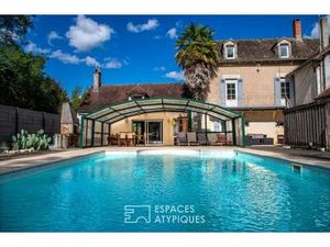 Propriété de caractère  sa maison annexe et sa piscine